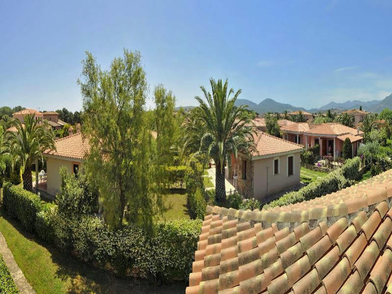 Residence Le Canne Сан Теодоро Екстериор снимка